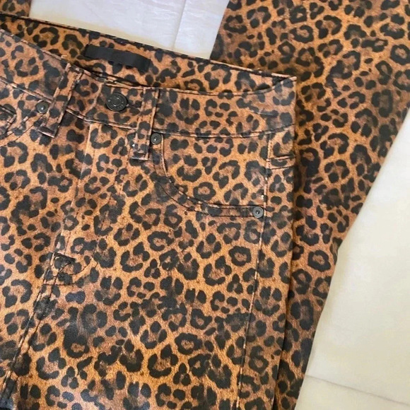 7 for all Mankind coated leopard bootcut denim - Picture 3 of 13